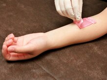 ビークレアーズ ビビ(B-crears. ViVi)/ワックスを剥がしていきます♪