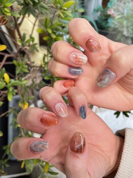 ピピランチェ(PIPIRANCHE)/ニュアンスネイル