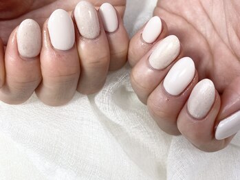 08ネイル(08 nail&school)/ホワイトネイル