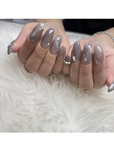 白べぇーっ 本店 湊町店/グレーネイル