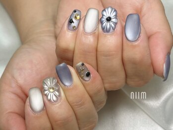 ニーム(niim)/ぷっくりフラワー