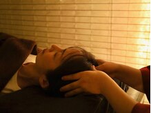 サンリラクゼーション 本厚木店/目や頭のお疲れにヘッドケア。