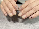 シンプルネイルデザイン
