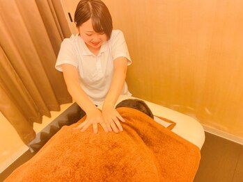 プリーズ港北 ノースポート モール店/【肩の施術】