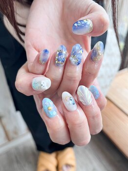 テラス(TERRACE)/アシンメトリーネイル