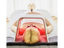 サロン ド グレイシャス エステティック(Salon de GRACIOUS esthetic)/LEDライト × IR