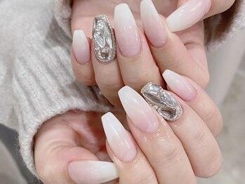 カリス 長岡店(CHARIS)の写真/お客様の生活に溶け込むネイルに仕上げます！デザイン・トレンド感◎うっとり見惚れるネイルが叶う♪