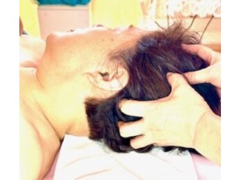 ミルキー(Milky)/頭皮が固くなるとお顔がたるむ