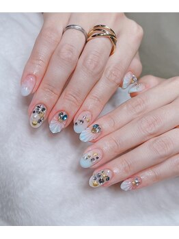 ジョリ チュン(JOLIE TRUONG)/