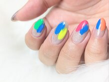 ベリッシマ 北仙台(Bellissima)/個性派ネオンカラーデザイン♪