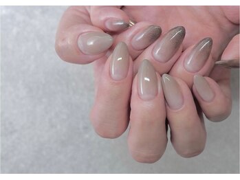 ミチル(Michill)/グラデーションネイル