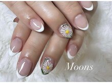 ムーンズ(Moon's)/