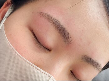 フー 広島(Fuu)の写真/【美眉スタイリング(毛量調整付)￥5200】眉毛整えるの苦手、朝のメイクを楽にしたい方におすすめ！