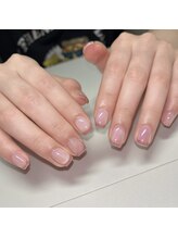 トゥインクリー(Twinkly)/フレンチネイル