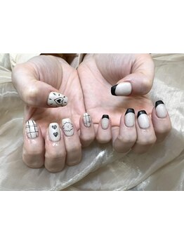 手描きアートが得意なサロン