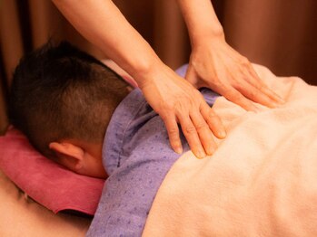 らく健康センター 鶴見店/首・肩の疲れに!