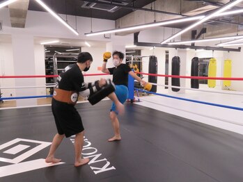 クロスポイント カナザワ(CROSS POINT KANAZAWA)/