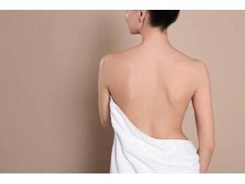 ビソウ(Biso)/背中ケア