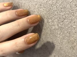 オレンジブラウン