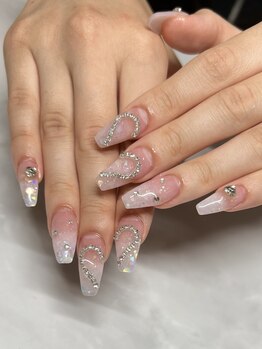 ネイルサロンアンドスクール クリシュナ(nail salon & school Krishna)の写真/【爪に優しいフィルイン】信頼の技術×豊富なパーツとデザイン!周りと被らないオリジナルな指先へ*メンズ◎