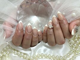 【Miyu】白フレンチネイル