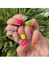 サロンドウイ(salon de OUI)/ネオンカラー