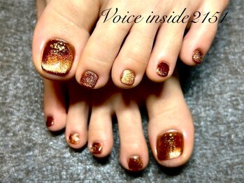 ヴォイス インサイド ニーイチゴーイチ(Voice inside2151)/マグネットジェルネイル