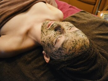 リノカピリナ(Lino ka pilina)の写真/SNSや芸能人からも支持のある剥離なし【次世代ハーブピーリング】自分史上最高のうるツヤ肌へ♪