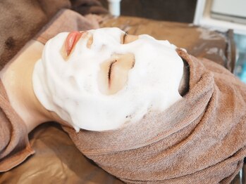 ホワイトアクア 福岡天神店(WHITE AQUA)/モコ泡で丁寧に汚れを落とします