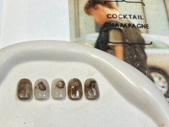 エピックベース(epic bace)/ブラウンネイル/夏ネイル