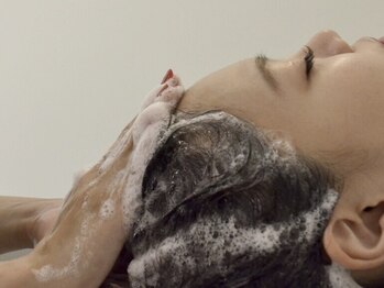 オンビューティーバイコンベックス(On Beauty by convex)の写真/【頭皮環境改善/自律神経ケア/リフトアップ/白髪・抜け毛予防】まで年齢とともに増える悩みにアプローチ◎