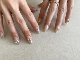 春夏アシメネイル