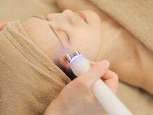 ルレール(Relaire)の雰囲気（SlimLift PRO 美容液導入）