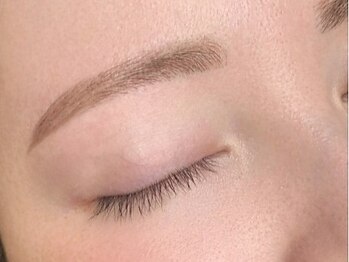 アースコアフュールボーテ 小山店(EARTH coiffure beaute)の写真/明るい印象へ導く美眉スタイリングで美しい眉へ◎まつげと同時施術可能で理想の目元♪