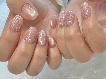 SUI.国分寺 ネイル/フィルイン/パラジェル/マグネット/ニュアンス【2月~OPEN(予定)】の写真/《モテネイル伝授★指先輝くマグネットがおすすめ》豊富なカラー展開で毎月楽しみ!ワンポイントデザインも