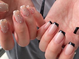 フレンチストーンネイル