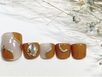 ネイルルームシャイン/