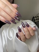 シン(XIINH)/ワン本ネイル