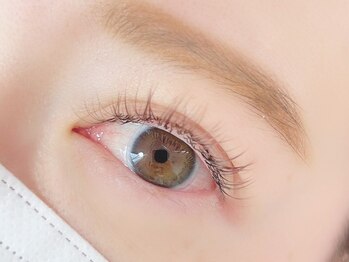 シャイニー 南堀江(SHINY)の写真/10~20時営業【眉毛&まつパ¥9300◆眉毛&マツエク120本¥7270~¥7930】SETがお得☆丁寧×高技術×時短にも♪