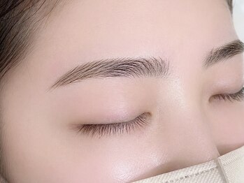 カリーナ 笠間店(Carina)の写真/【毛量調整やWAX脱毛、メイク込】まつ毛と合わせて施術することで印象上がる!!メンズOK