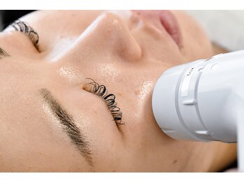 ステラ(Stella)の写真/【感動の肌質改善】あなたよりあなたの肌を深く理解◎50倍スコープによる肌診断で無駄のないケアをご提供★