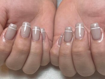 メイヴン(Maven)/ラインアートネイル