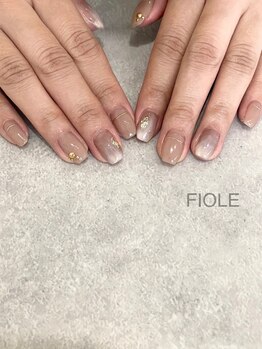 フィオル(FIOLE)/monthly design