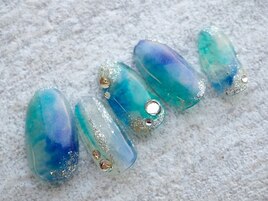 涼しげシーグラスドロップネイル