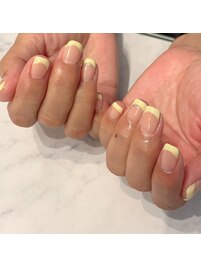 フレンチ/星ネイル