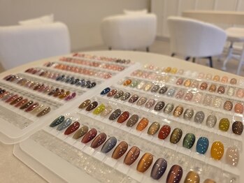 nail salon TORON 《於呂店》の写真/シンプルネイルが好きな方必見★トレンドを押さえた上品で大人女性の求める”ちょうどいい可愛さ”をご提供