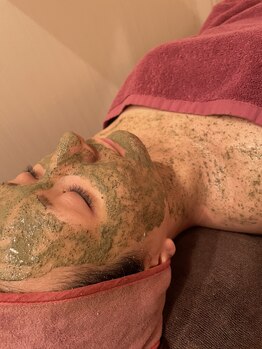 フィール(FEEL)/REVIハーブピーリング