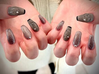 ヌル ネイル 堀江(NURU NAIL HORIE)/マグネット×ニュアンスネイル☆