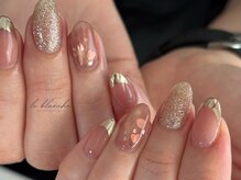 ル ブランシュ(le blanche)の雰囲気(#長さだし#大人女子ネイル#ビジューパーツ#持ち込みデザイン)