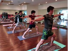 ホットヨガスタジオ ビープラス 天満橋店/メンズヨガ